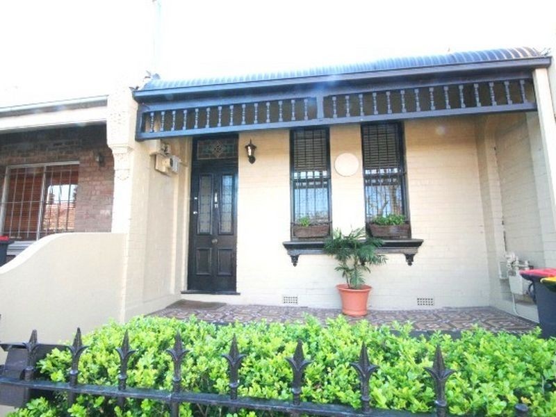 11 Pemell Street, Newtown NSW 2042