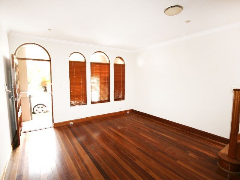 120B Australia Street, Camperdown NSW 2050