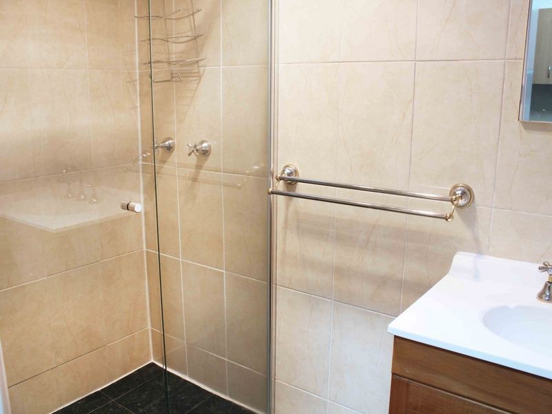 1 Leamington Avenue, Newtown NSW 2042