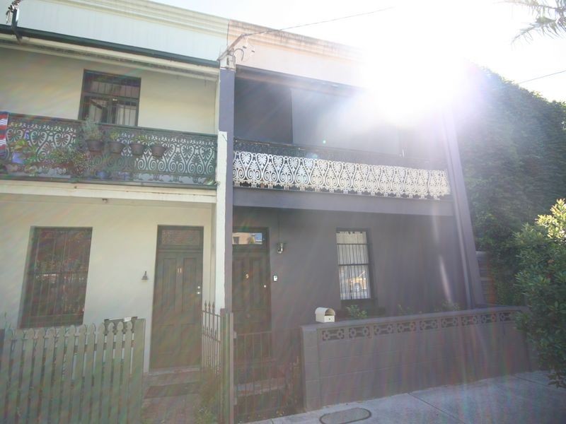 9 College Street, Newtown NSW 2042