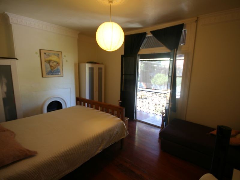 9 College Street, Newtown NSW 2042