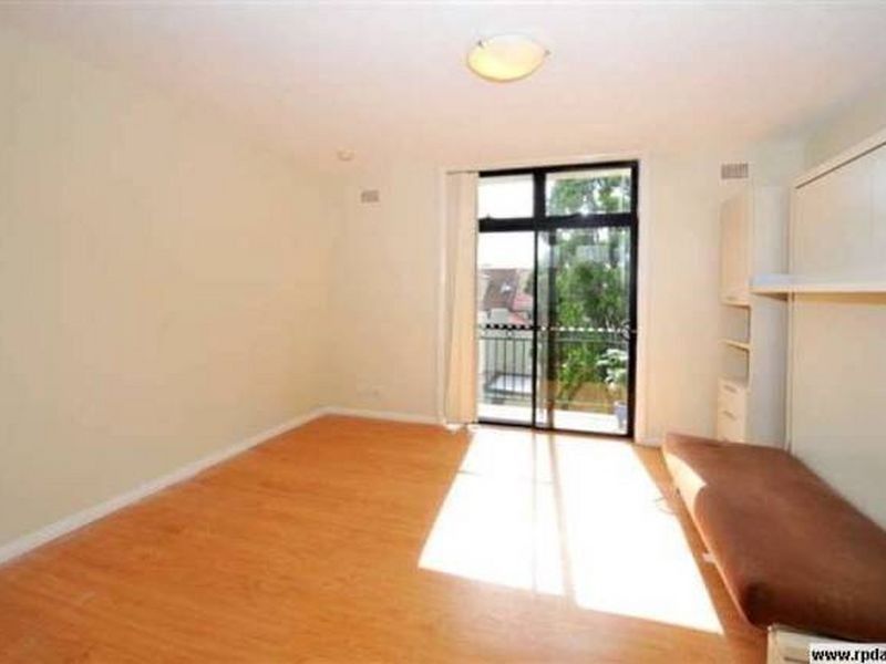 17/33 Wells Street, Redfern NSW 2016