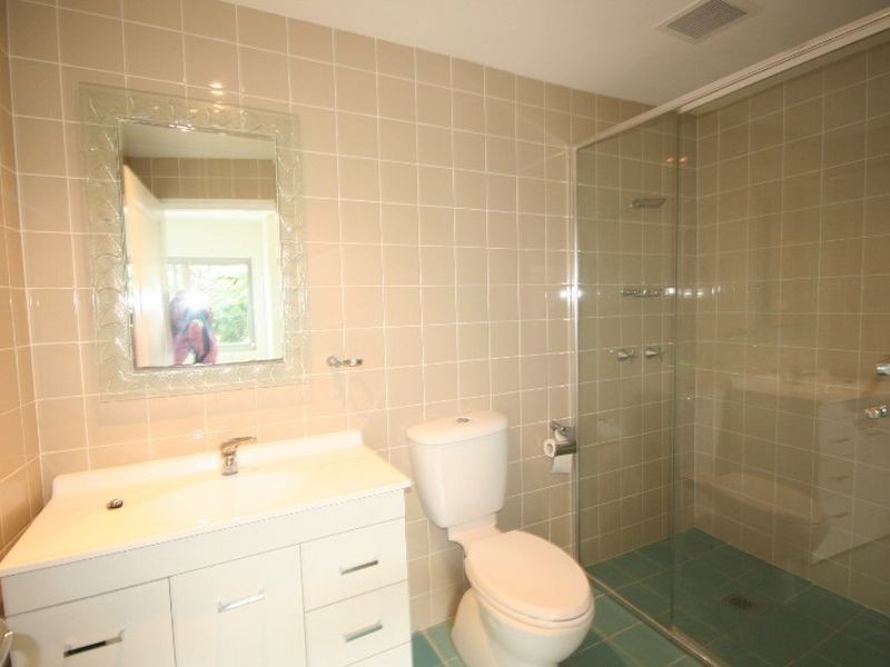 2/245 Abercrombie Street, Chippendale NSW 2008