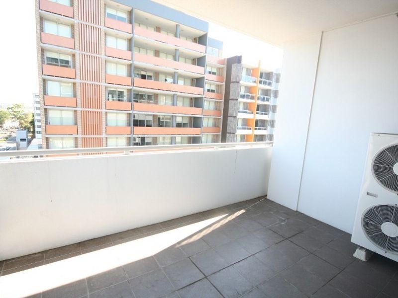 A605/25 John Street, Mascot NSW 2020
