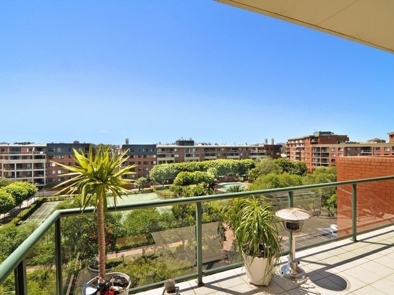 11607/177 Mitchell Road, Erskineville NSW 2043