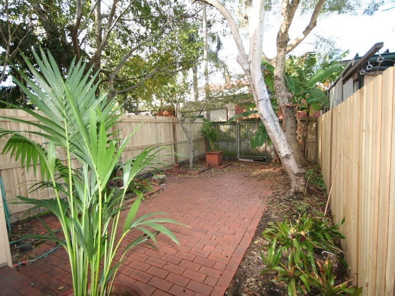26A Angel St, Erskineville NSW 2043
