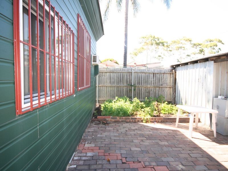 1/72 Grove Street, St Peters NSW 2044