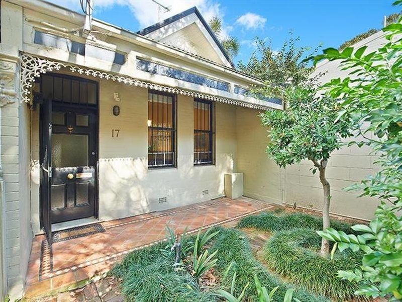 17 Bennett Street, Newtown NSW 2042