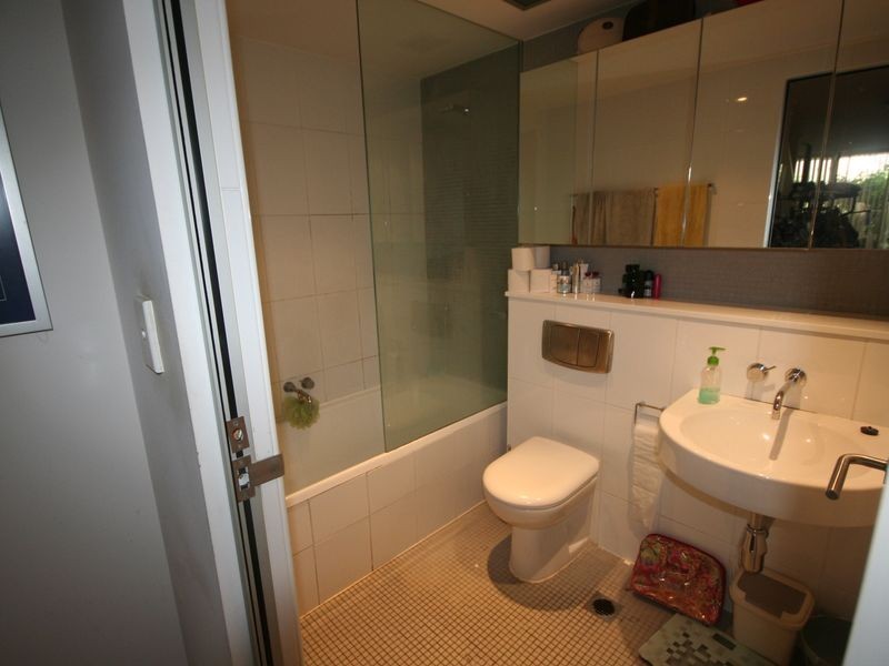 6/5-13 Larkin St, Camperdown NSW 2050
