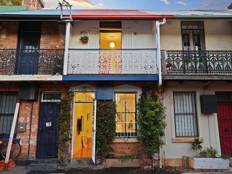 37 Caroline Street, Newtown NSW 2042