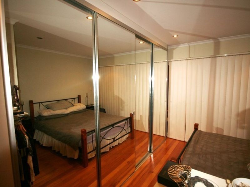 12/1-11 Brodrick Street, Newtown NSW 2042