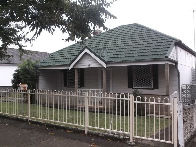 17 Ferguson Avenue, Wiley Park NSW 2195