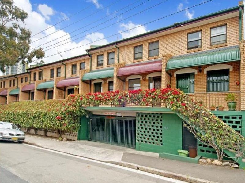 3/31A Devine Street, Newtown NSW 2042