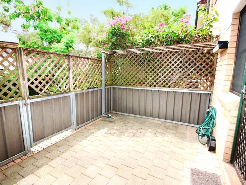 3/31A Devine Street, Newtown NSW 2042