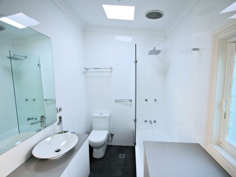 2 Alice Avenue, Newtown NSW 2042