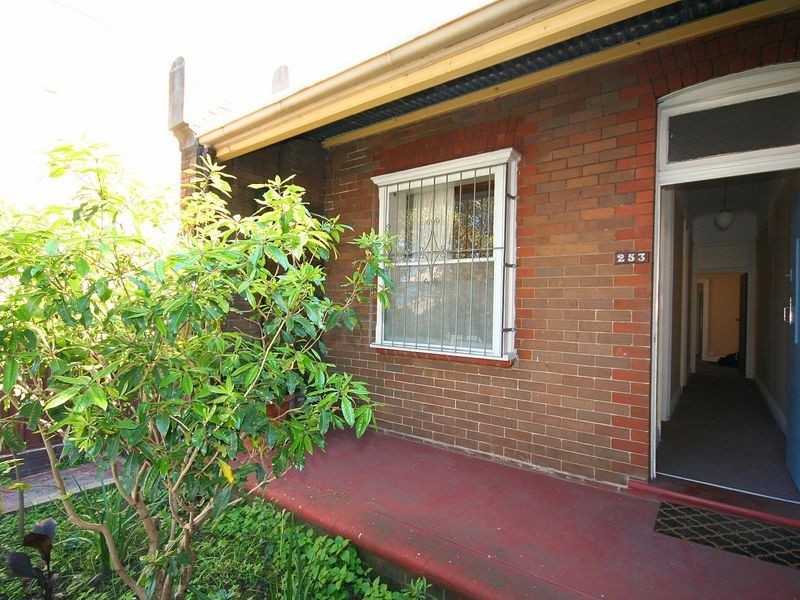 253 Enmore Road, Newtown NSW 2042