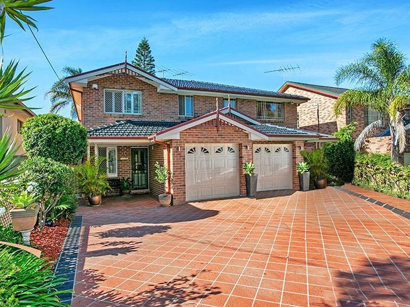 4 Attunga Avenue, Earlwood NSW 2206