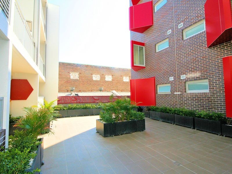 10/69-71 Parramatta Road, Camperdown NSW 2050