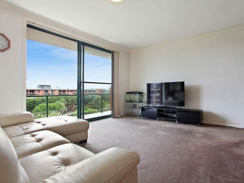 11607/177-219 Mitchell Road, Erskineville NSW 2043