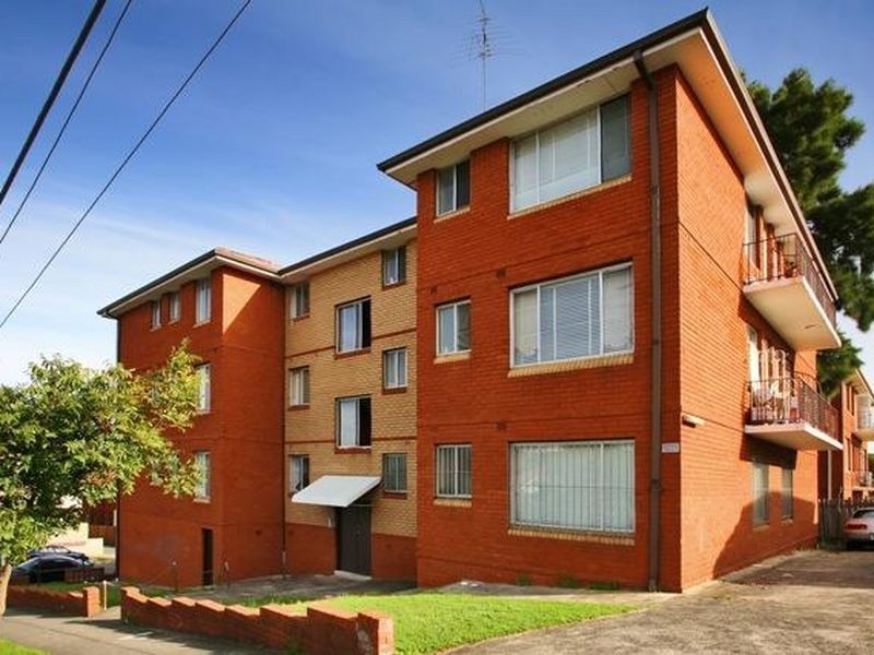 12/13 Bayley Street, Marrickville NSW 2204