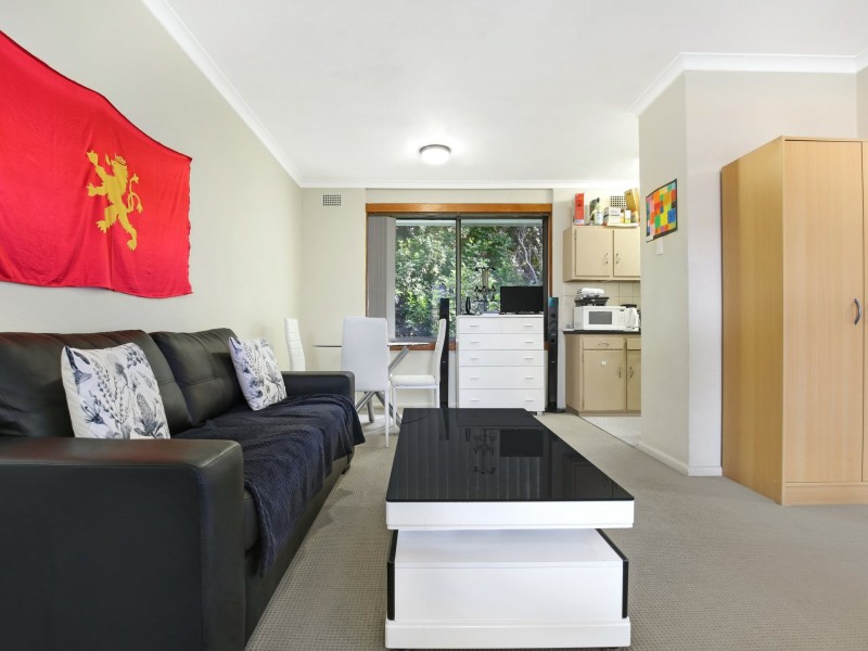 5/5 Kelvin Road, Coniston NSW 2500