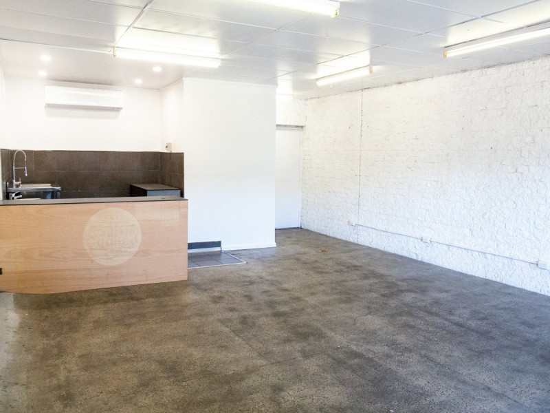 Shop 5/1 Winnima Way, Berkeley NSW 2506