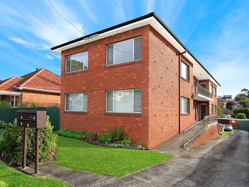 1/20 Rowland Avenue, Wollongong NSW 2500