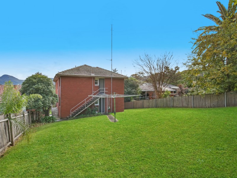 7 Gorrell Crescent, Mangerton NSW 2500