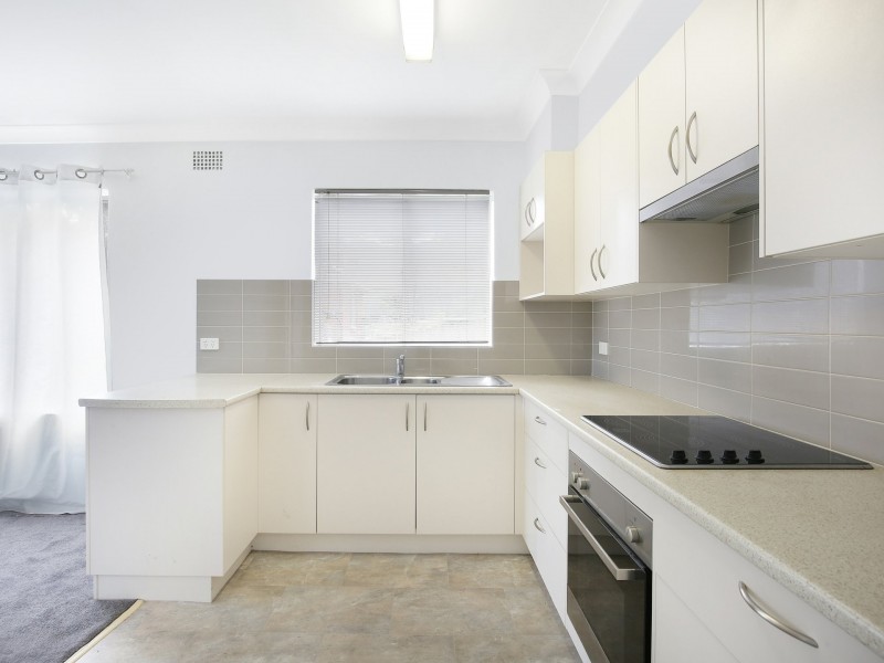 7 Gorrell Crescent, Mangerton NSW 2500