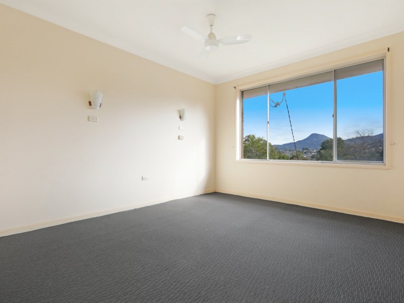 7 Gorrell Crescent, Mangerton NSW 2500