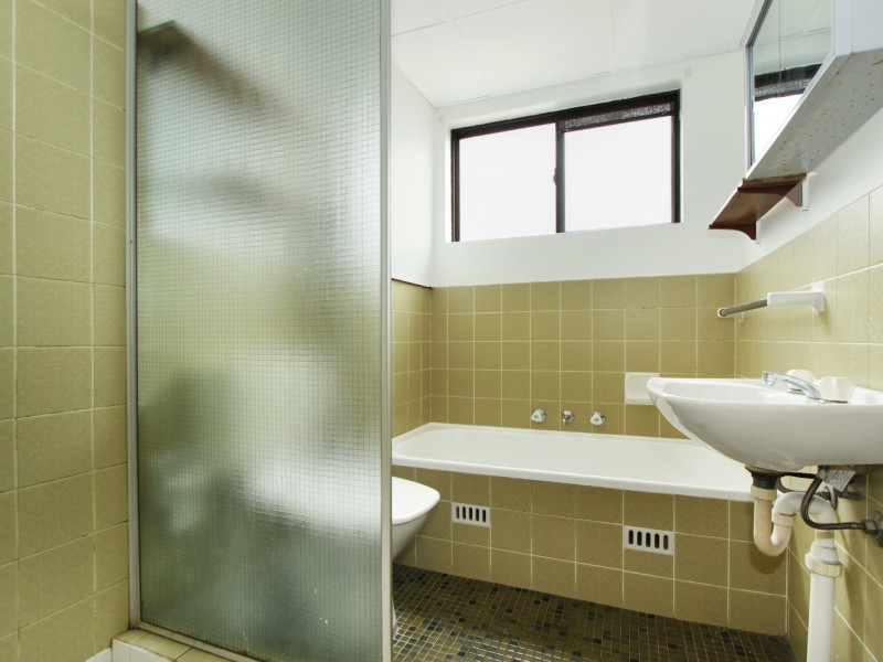 15/2-4 Wiseman Avenue, Wollongong NSW 2500