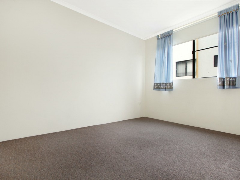 15/2-4 Wiseman Avenue, Wollongong NSW 2500