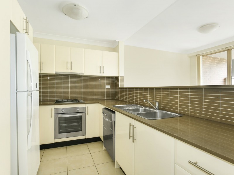 10/5-7 Princes Highway, Figtree NSW 2525