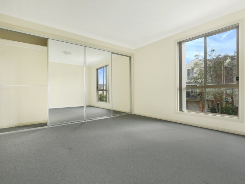 7/35 Bridge Street, Coniston NSW 2500