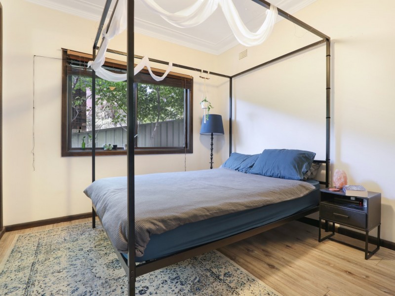 99 Heaslip Street, Mangerton NSW 2500