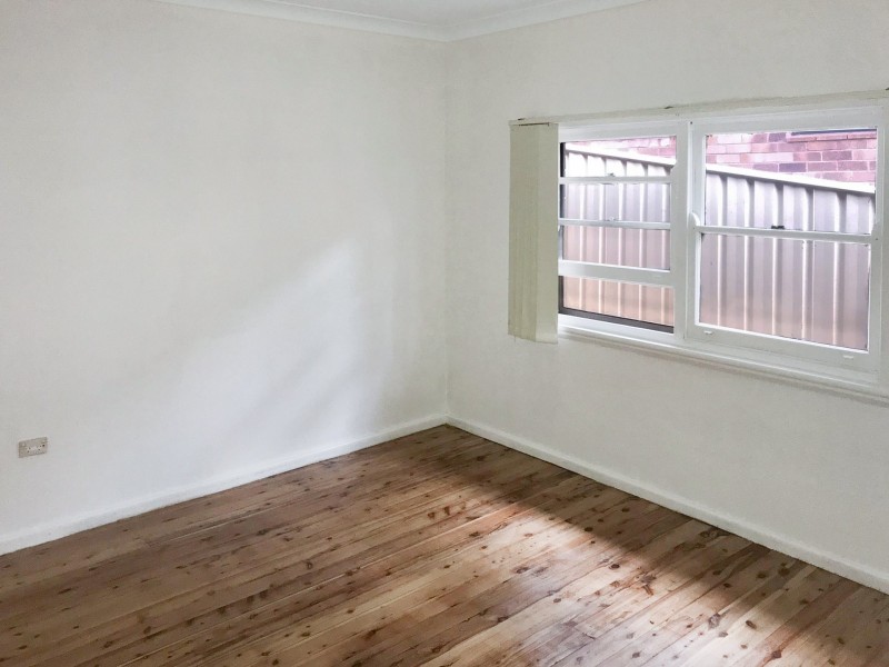 10 Gundarun Street, West Wollongong NSW 2500