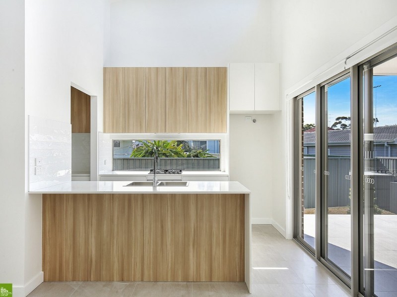 76a Ellengowan Crescent, Fairy Meadow NSW 2519