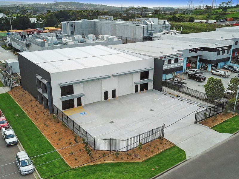 Unit 2/26 Industrial Road, Unanderra NSW 2526