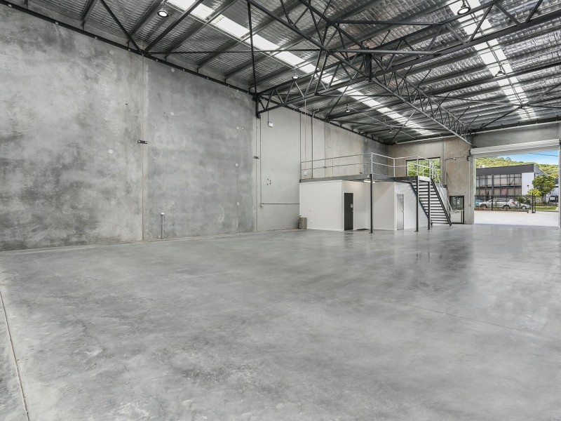 Unit 2/26 Industrial Road, Unanderra NSW 2526