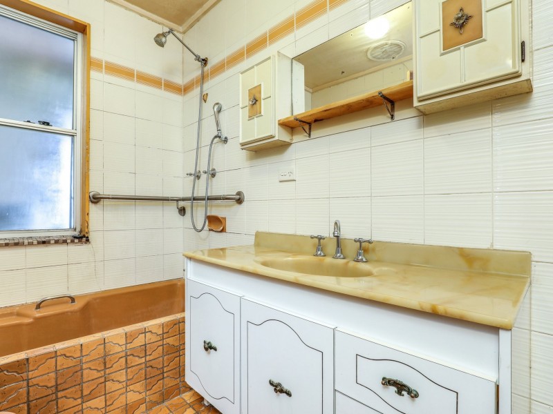 29 Fleetwood Crescent, Warilla NSW 2528