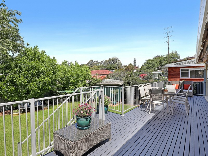 6 Nioka Avenue, Keiraville NSW 2500