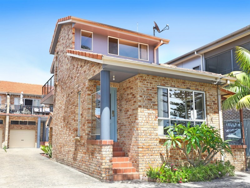 1/21 Reddall Parade, Lake Illawarra NSW 2528