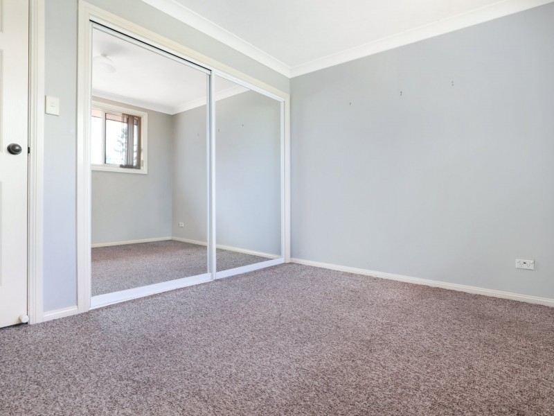 1/21 Reddall Parade, Lake Illawarra NSW 2528