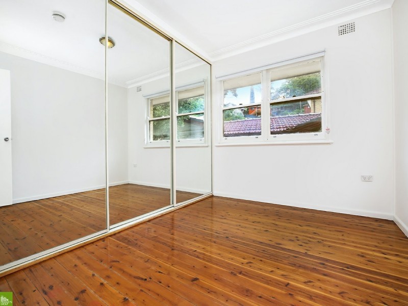 2/7 Kelvin Road, Coniston NSW 2500