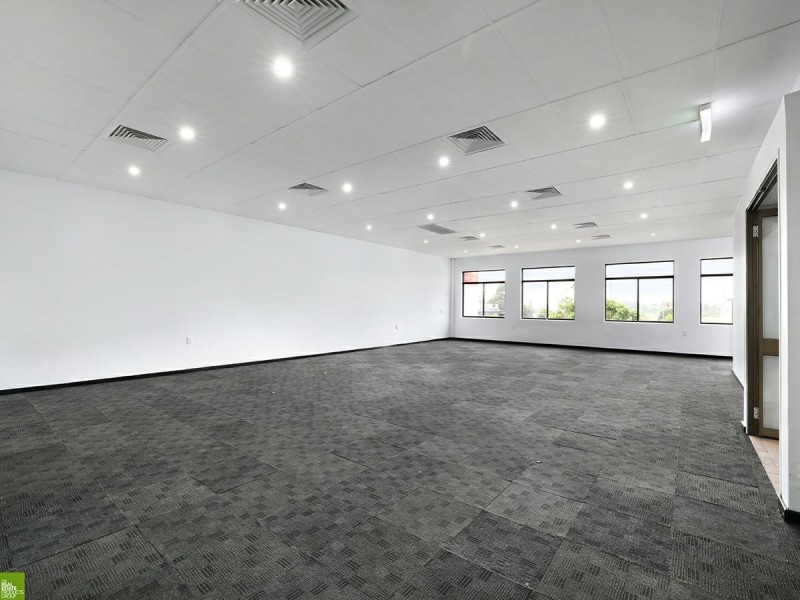 Level 2/260 Cowper Street, Warrawong NSW 2502