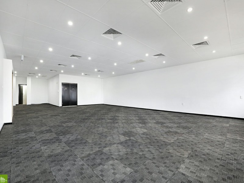 Level 2/260 Cowper Street, Warrawong NSW 2502