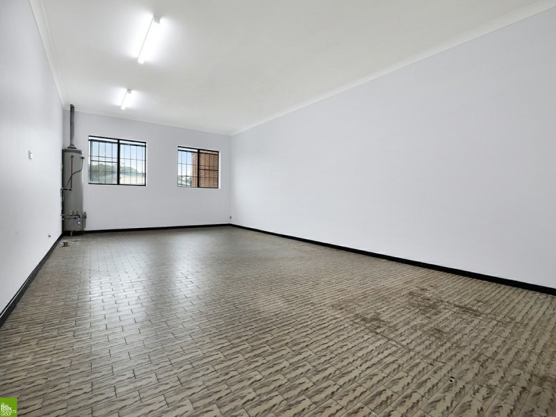 Level 2/260 Cowper Street, Warrawong NSW 2502