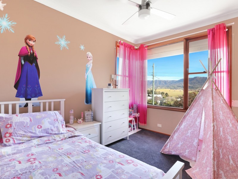 1 Amaral Ave, Dapto NSW 2530