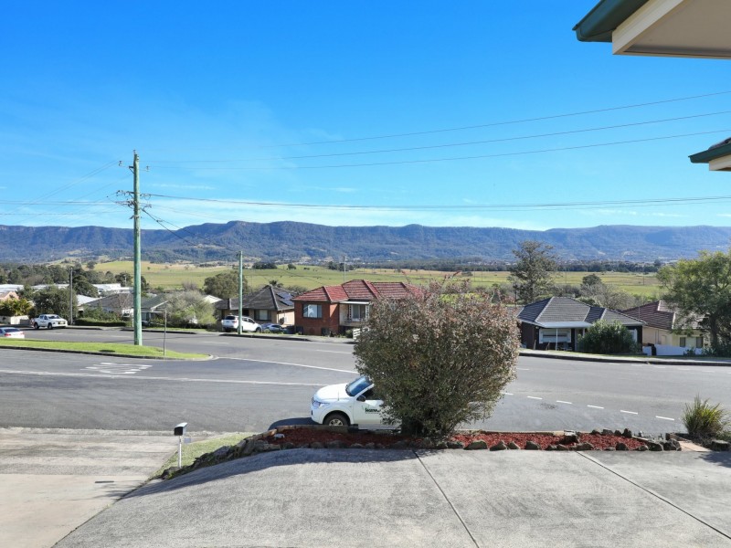 1 Amaral Ave, Dapto NSW 2530