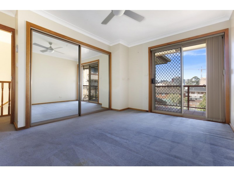2/9 Hercules Street, Wollongong NSW 2500
